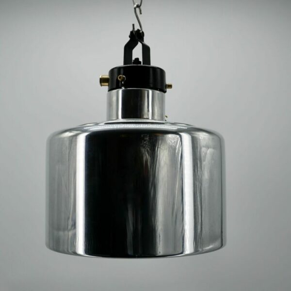 LAMPE INDUSTRIELLE ALUMINIUM ET VERRE marque HOLOPHANE