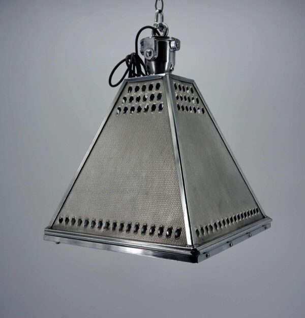 lampe vintage d'atelier