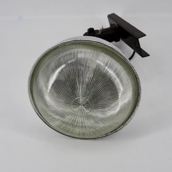 industrial wall light in cast steel and aluminum