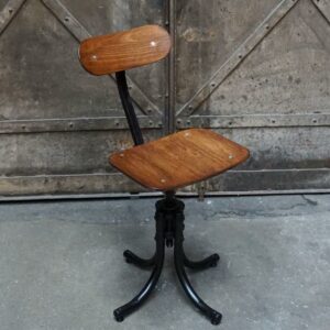 Bienaise chair wood and metal