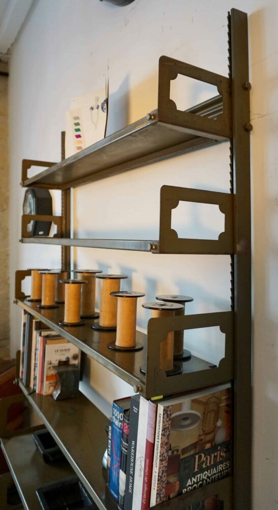 Etagère bibliothèque en acier peint