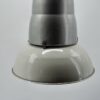 Lampe d'atelier en émail et acier
