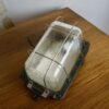 lampe indus, applique en fonte avec grille