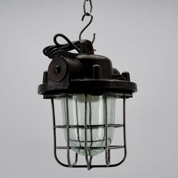 petite lampe industrielle