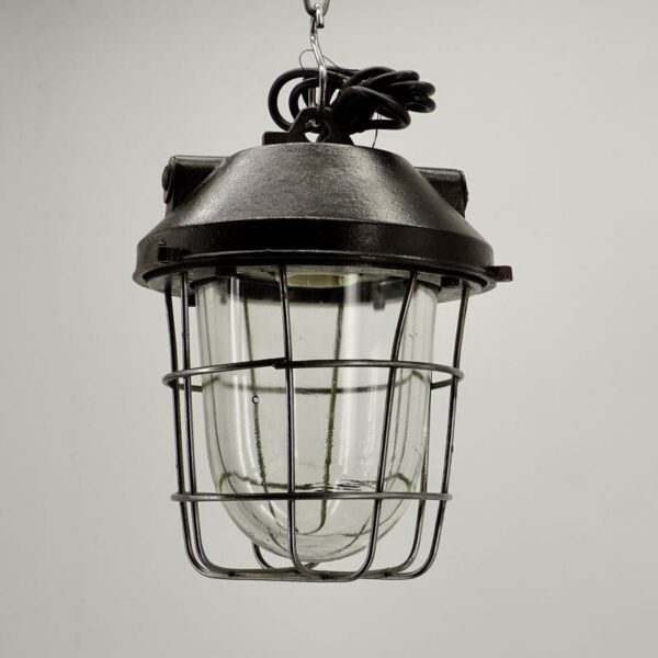 industrial hanging lamp
