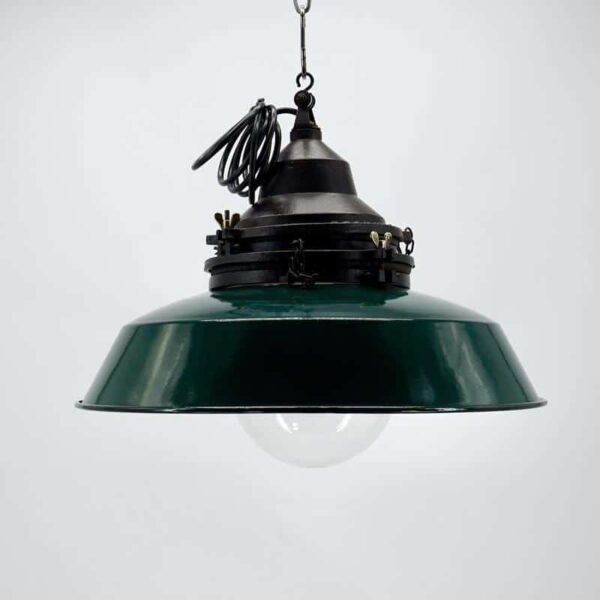 Ancienne lampe d'atelier en tôle émaillée verte sammode