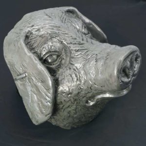 Tête de cochon en résine