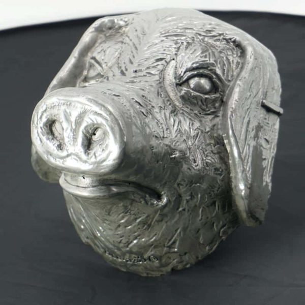 Pig mold