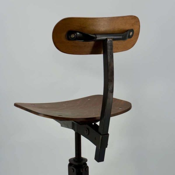 Vintage industrial chair in wood and metal