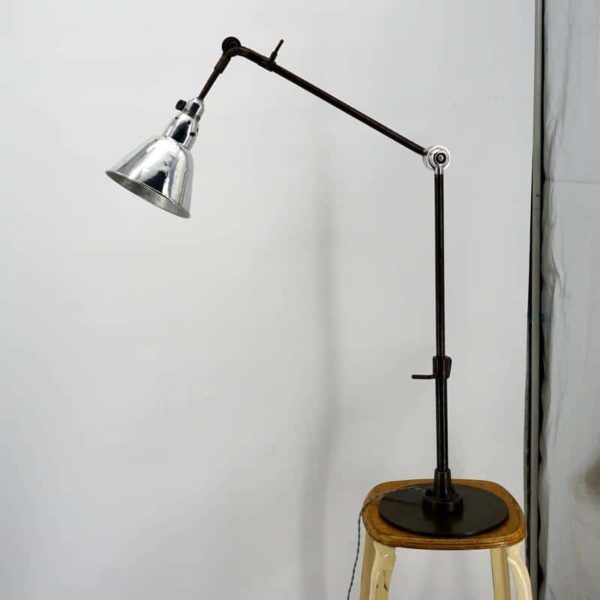 lampe aluminium et acier