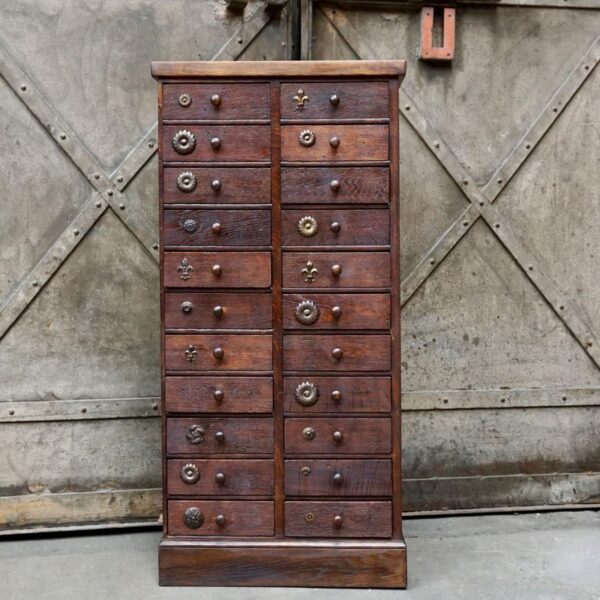 1930 trade furniture with wooden drawers