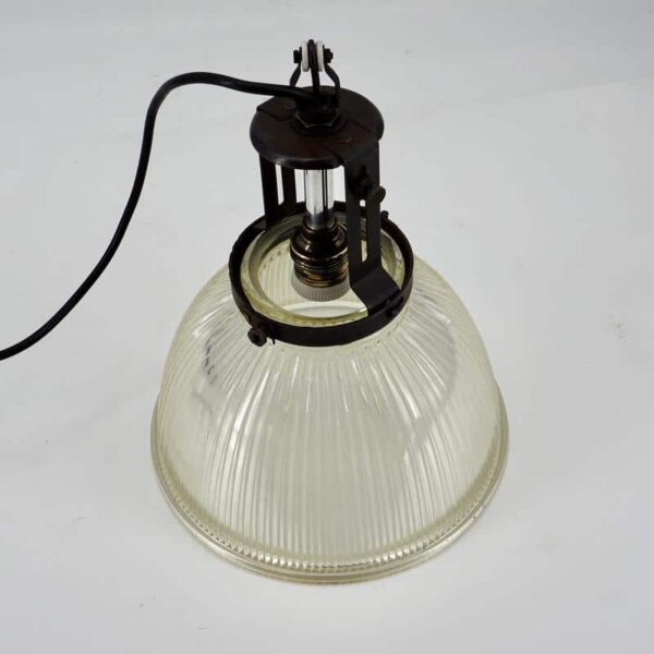 Lampe holophane ancienne