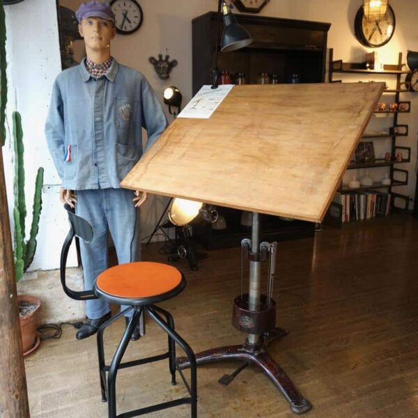 Rare table à dessin de 1932