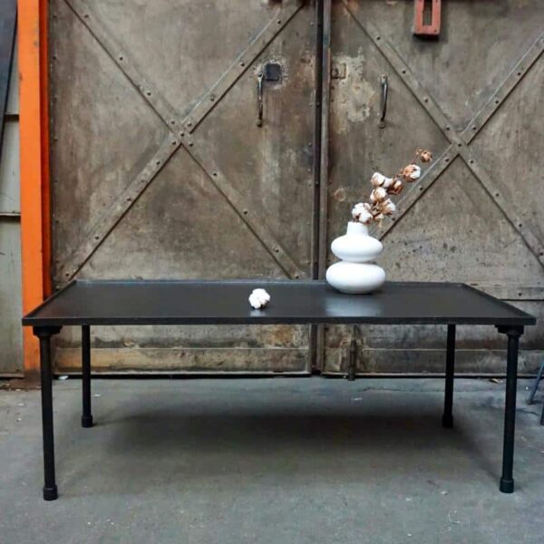Magnificent ethnic-style coffee table