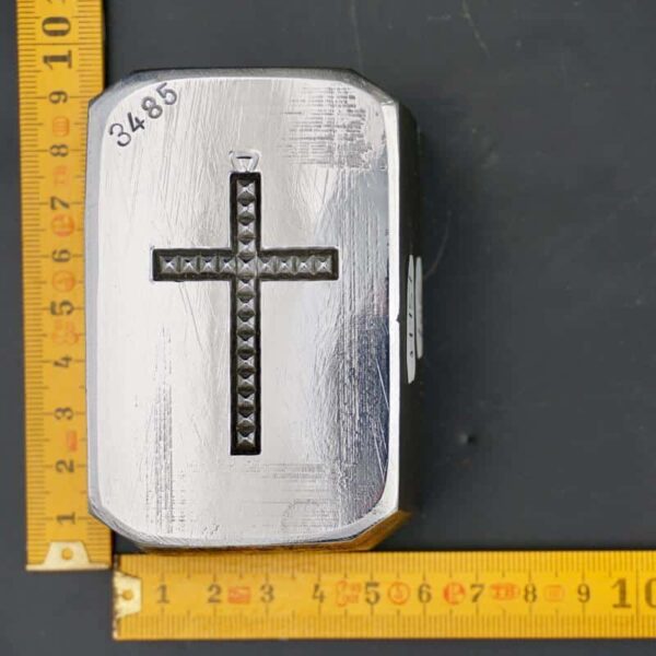 Magnificent paper press with engraved Catholic cross