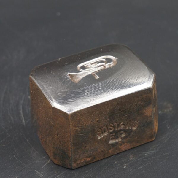 Small engraved trumpet