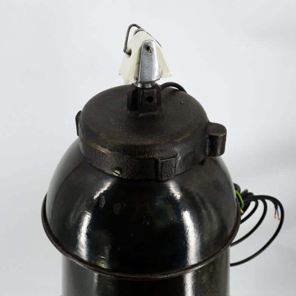 lampe d'atelier en tôle émaillée