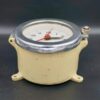 Toute petite horloge avec trotteuse