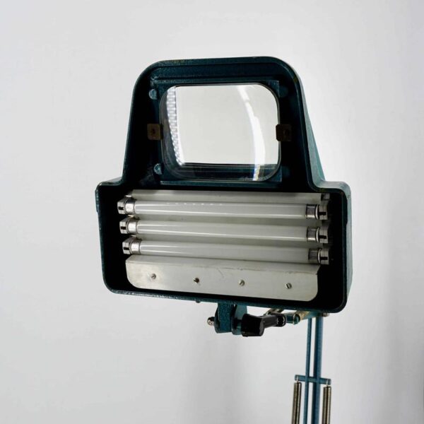 Gruber vintage magnifier lamp in hammered blue