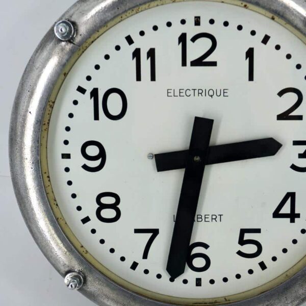 Vintage électric clock