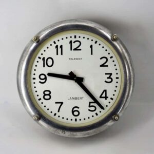 Horloge industrielle ancienne en fonte d'aluminium