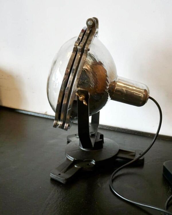 Projecteur industriel ancien coloris argenté
