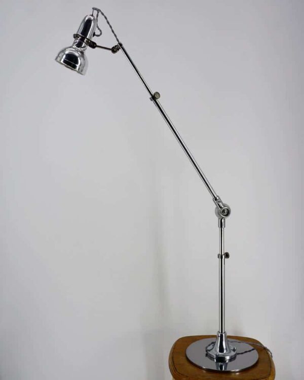 Small vintage desk lamp