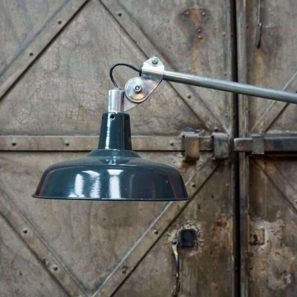 Lampadaire de garagiste ancien