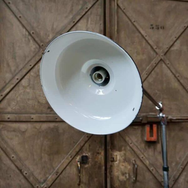 Lampadaire industriel vintage ajustable et orientable