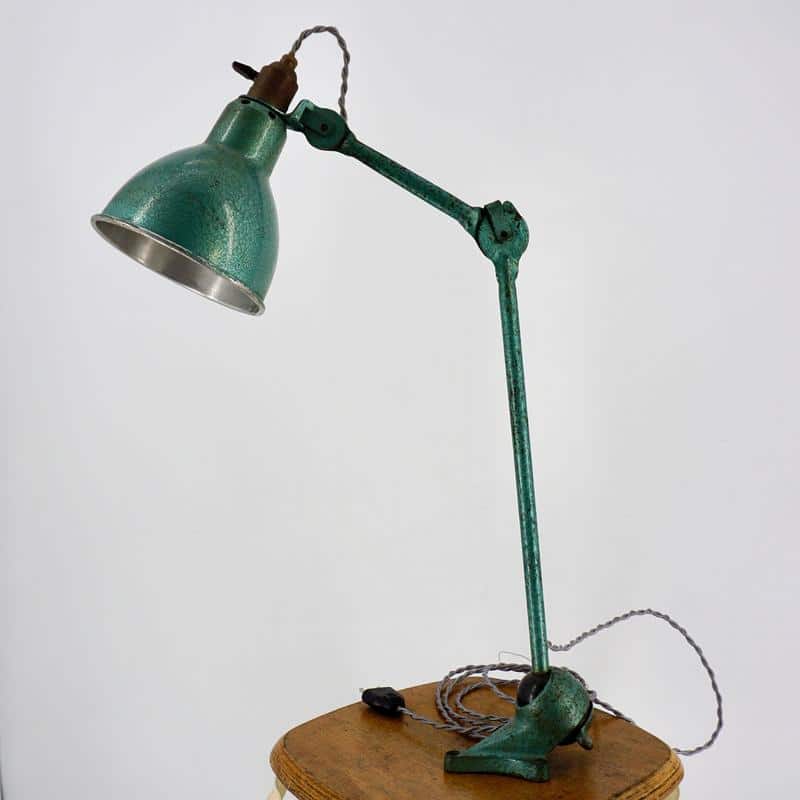 Green hammered GRAS RAVEL wall light
