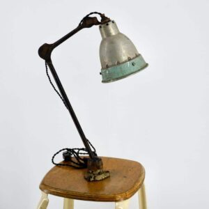 Modèle de lampe Gras non marquée, 100% original et rarissime.