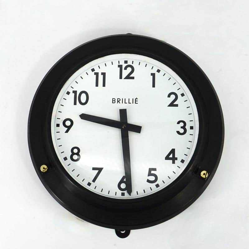 Horloge d'usine BrillIié en acier patiné