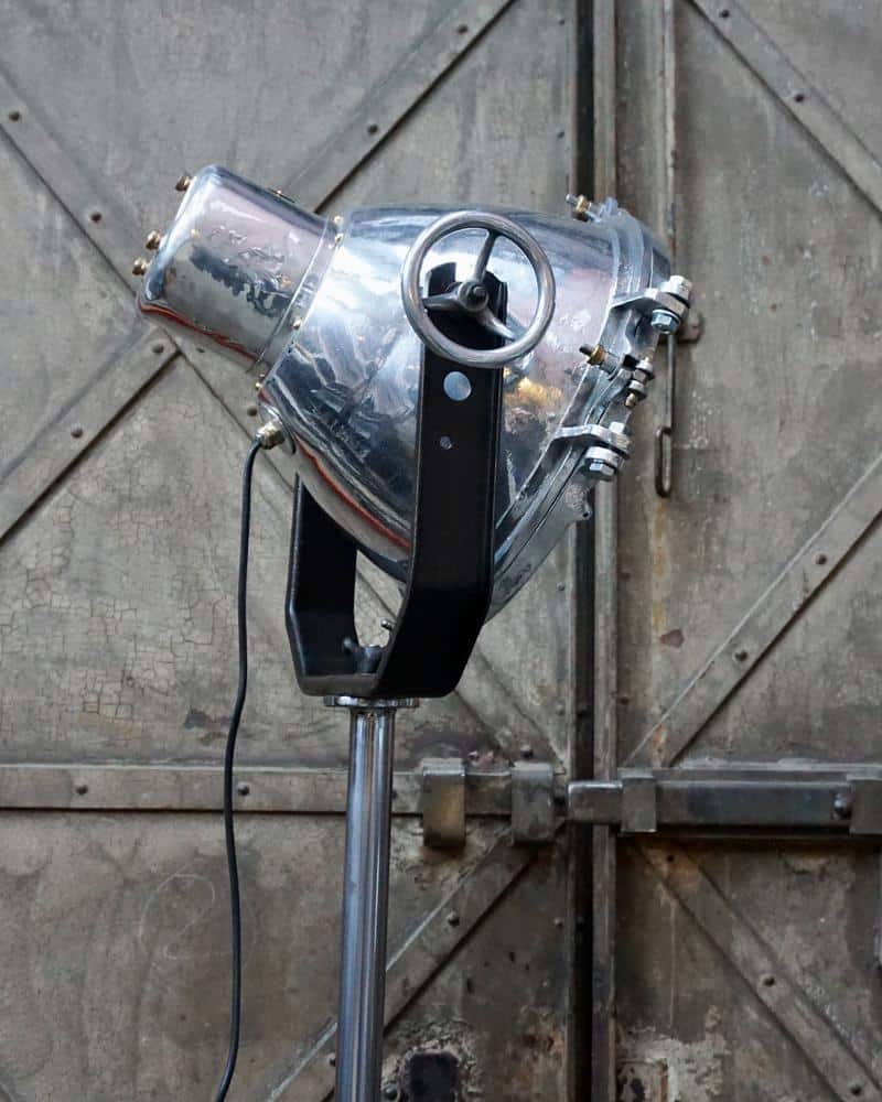 Projecteur pour salon vintage type indus