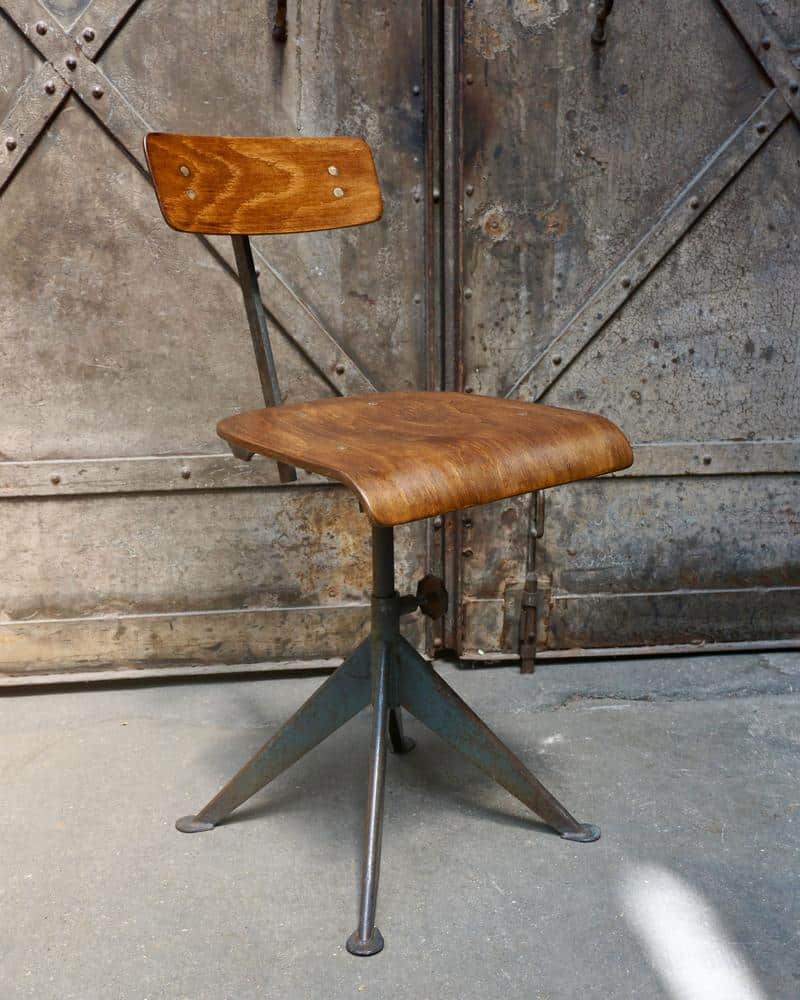 chaise d'atelier bois et métal ajustable en hauteur
