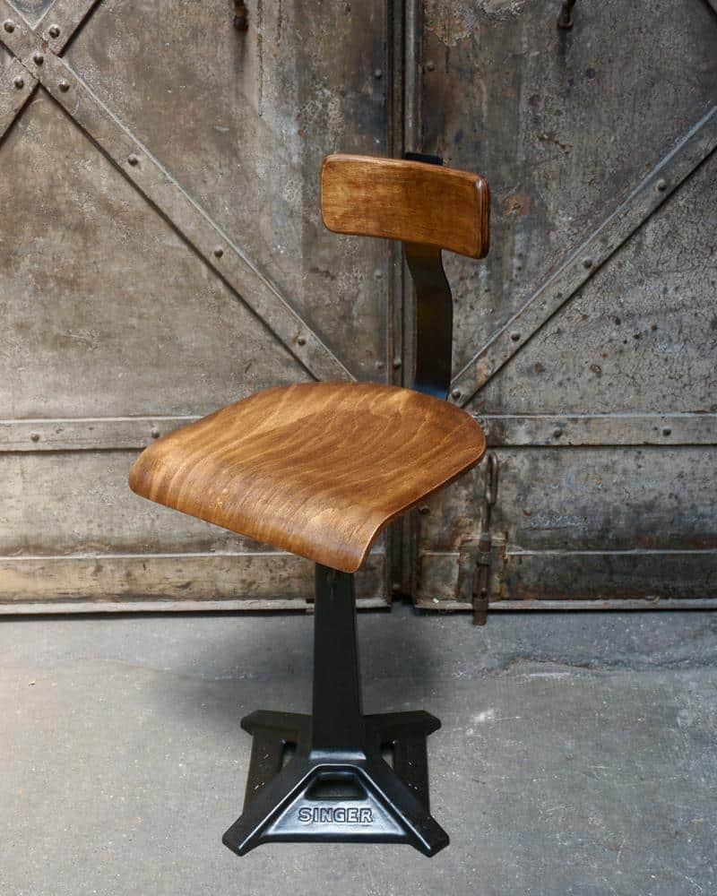 chaise bois et métal d'atelier