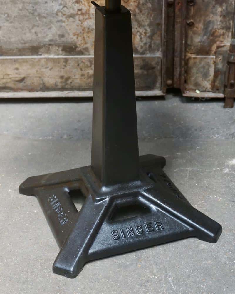 Vintage workshop chair, made in France